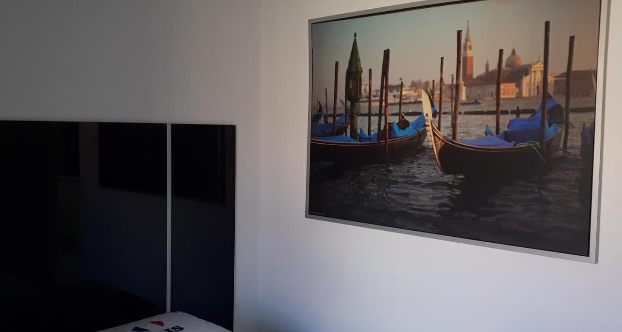 Apartamenty Centrum Rynek Market City Center เคียลเซ ภายนอก รูปภาพ
